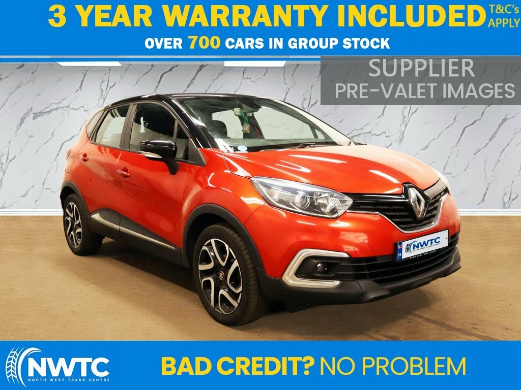 Renault Captur 0.9L Dynamique Nav Red