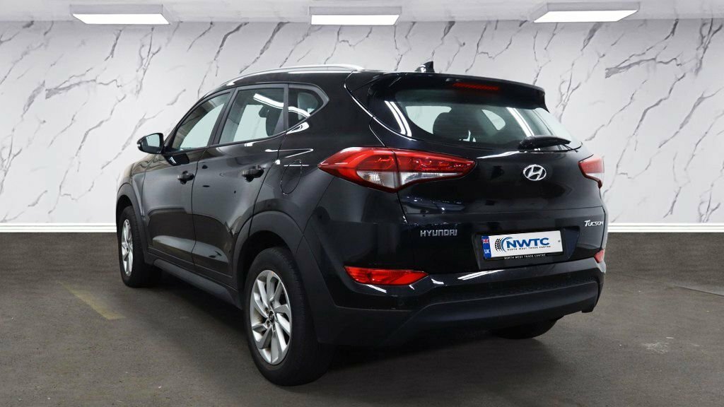 Hyundai Tucson 1.6L Se Nav MF67FLZ Black #3