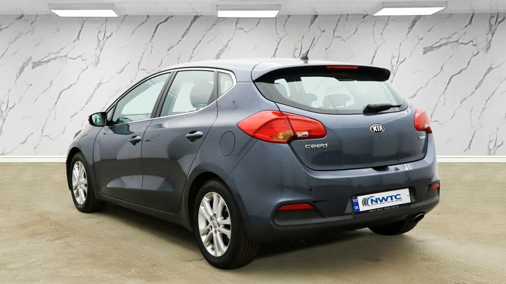 Kia Ceed 1.6L 2 Blue #3