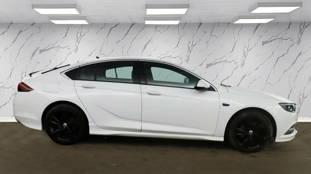 Vauxhall Insignia 1.5L Sri Vx Line Nav White #5