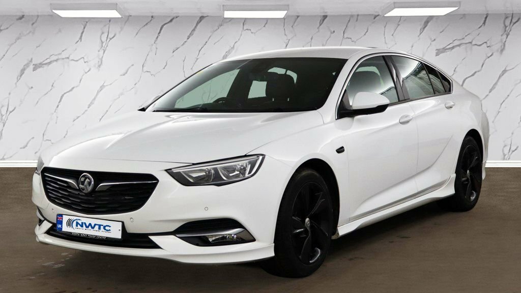 Vauxhall Insignia 1.5L Sri Vx Line Nav White #2
