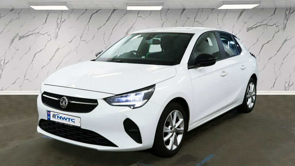 Vauxhall Corsa 1.2L Se Premium DL70WRU White #2