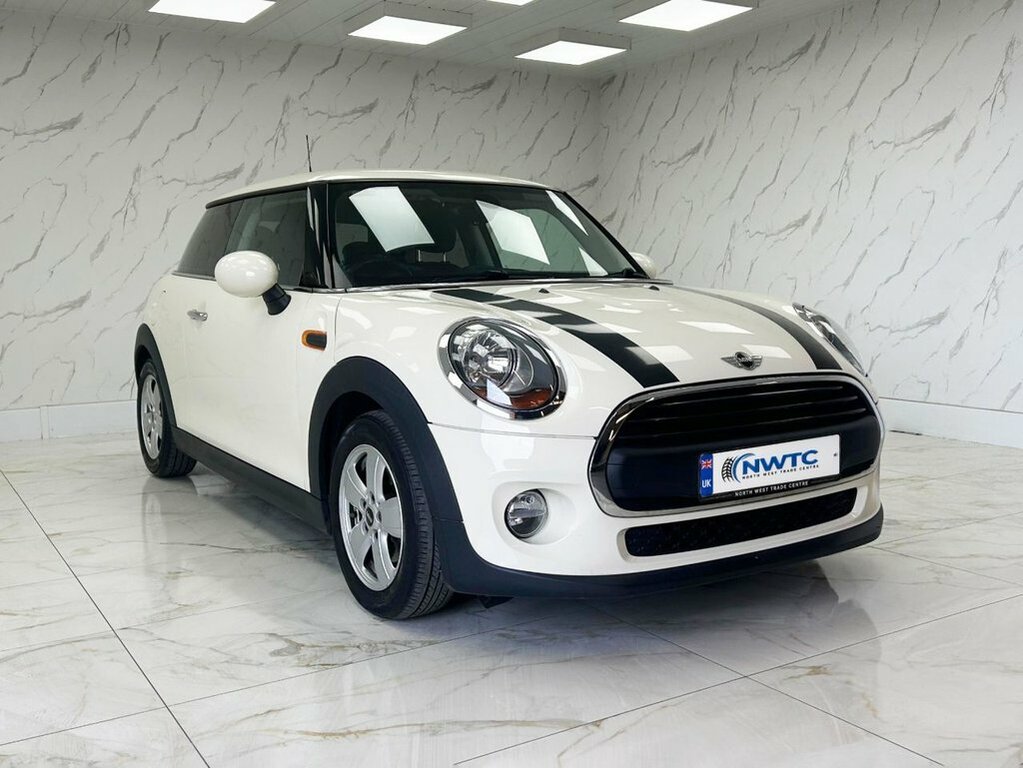 Mini Hatch 1.2L One White #2