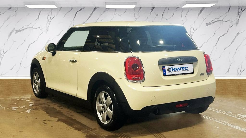 Mini Hatch 1.2L One White #3