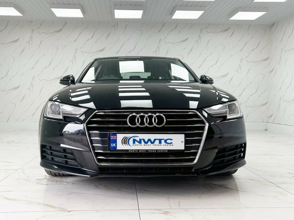 Audi A4 2L Se BK17VNZ Black #3