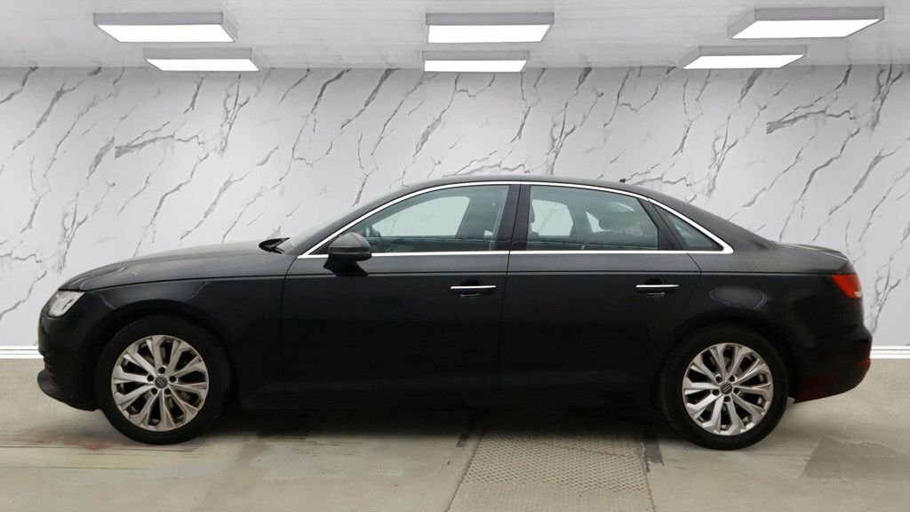 Audi A4 2L Se Black #6