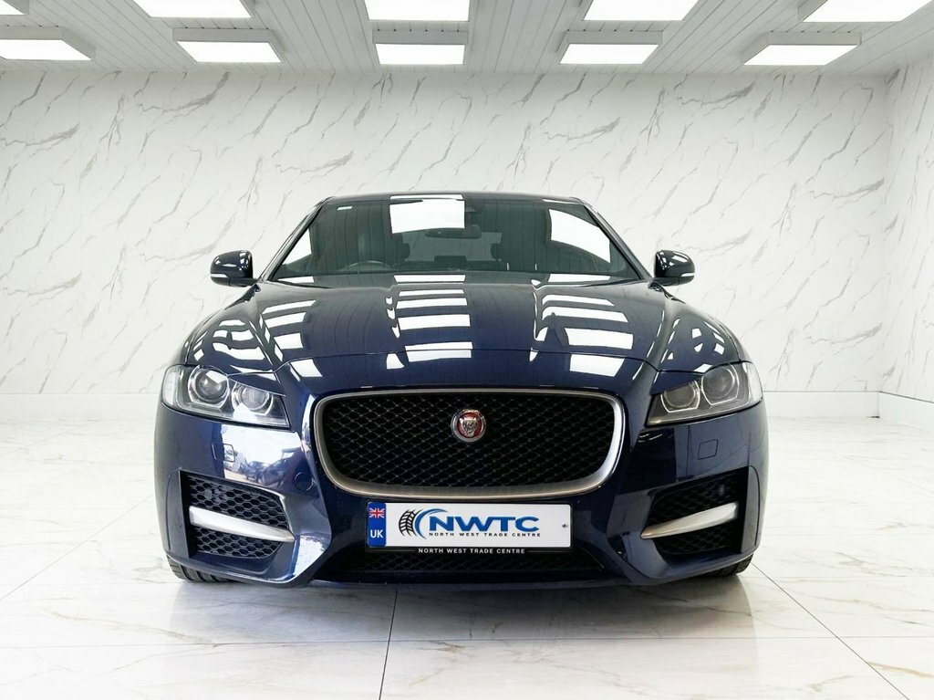 Jaguar XF 2L R-sport PN16NEF Blue #3