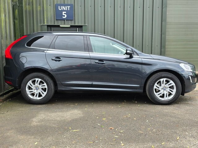 Volvo XC60 2.0 T5 Se Nav Suv Euro 6 S S 24 YT17OPV Grey #3