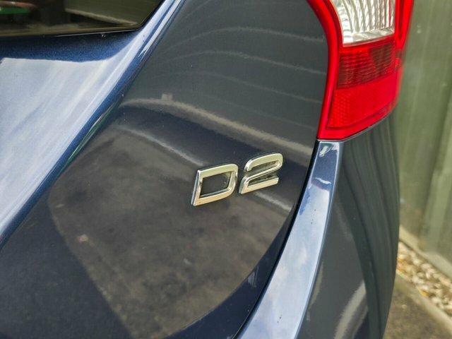 Volvo V60 Se 2.0 161Bhp Silver #10