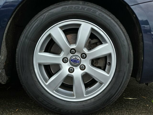 Volvo V60 Se 2.0 161Bhp Silver #13