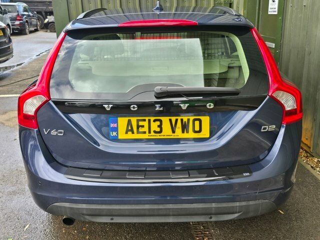 Volvo V60 Se 2.0 161Bhp Silver #8