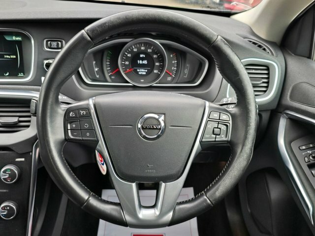 Volvo V40 2.0 D2 Inscription Silver #22