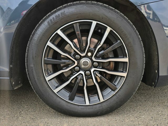 Volvo V40 2.0 D2 Inscription Silver #11