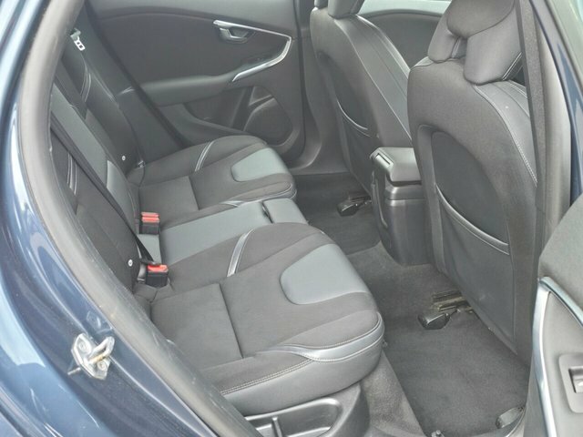Volvo V40 2.0 D2 Inscription Silver #18
