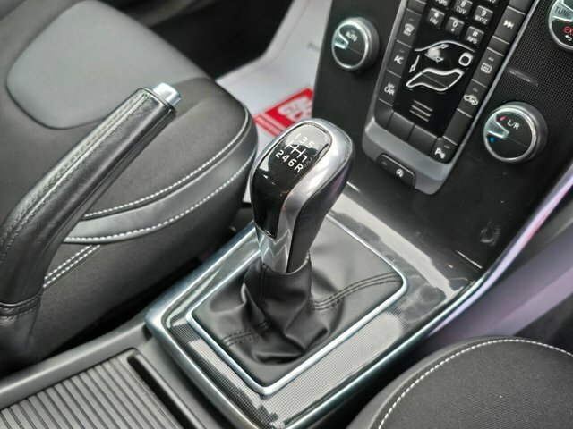 Volvo V40 2.0 D2 Inscription Silver #30