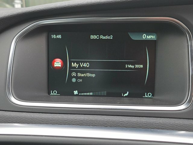 Volvo V40 2.0 D2 Inscription Silver #25