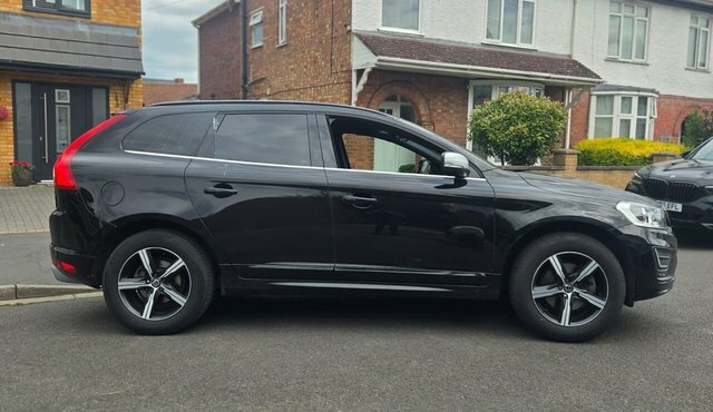 Volvo XC60 2.0 D4 R-design Nav Suv Euro 6 S Black #3