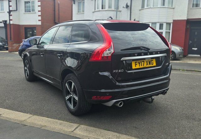 Volvo XC60 2.0 D4 R-design Nav Suv Euro 6 S Black #4