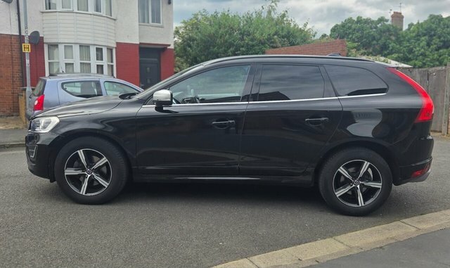 Volvo XC60 2.0 D4 R-design Nav Suv Euro 6 S Black #6