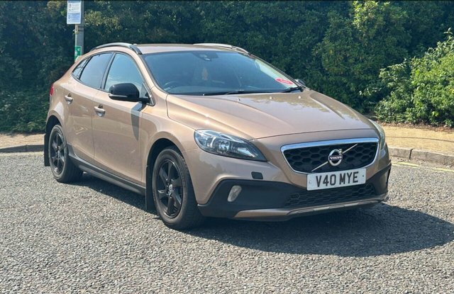 Volvo V40 Cross Country 2.0 D3 Se Hatchback Euro 5 S S Brown