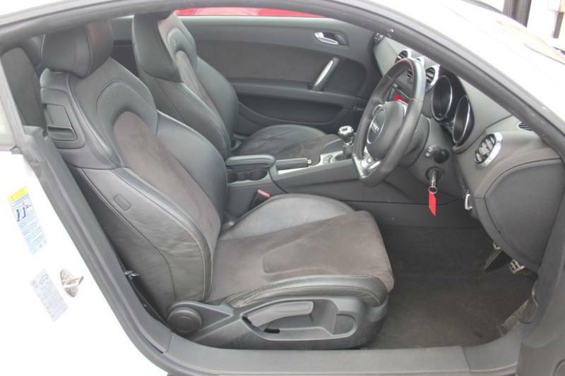 Audi TT 2.0 Tfsi Black Edition Euro 5 Ss Black #7
