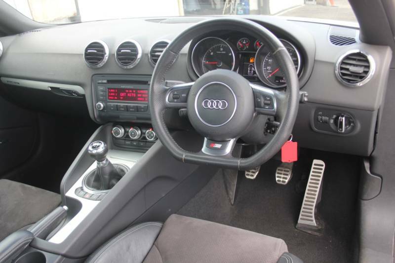 Audi TT 2.0 Tdi Quattro S Line White #2
