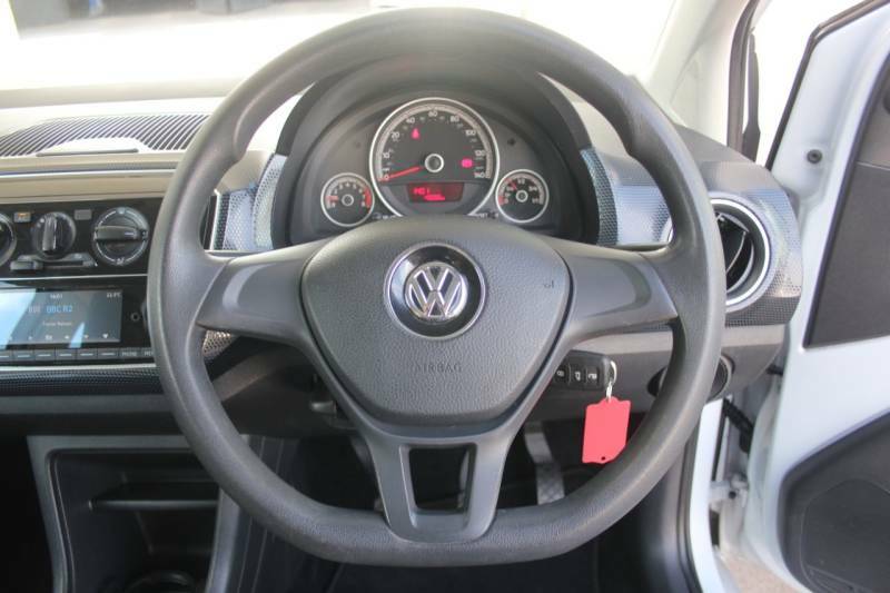 Volkswagen Up 1.0 Move Up White #3