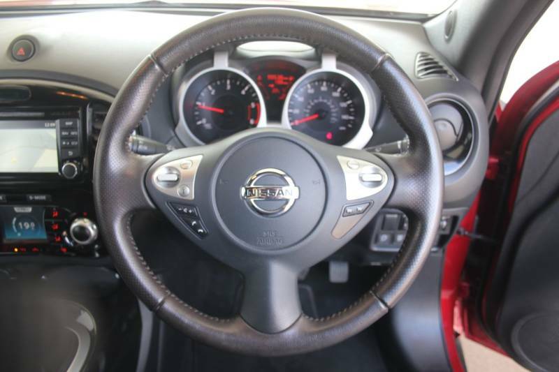 Nissan Juke 1.5 Dci Tekna Red #3