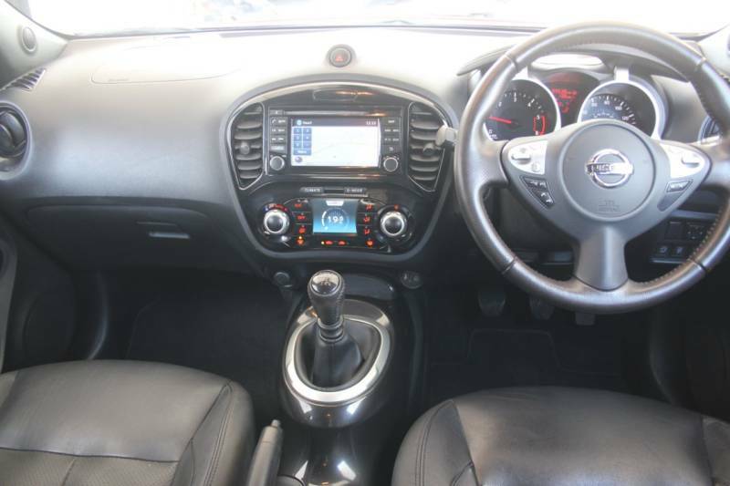 Nissan Juke 1.5 Dci Tekna Red #2