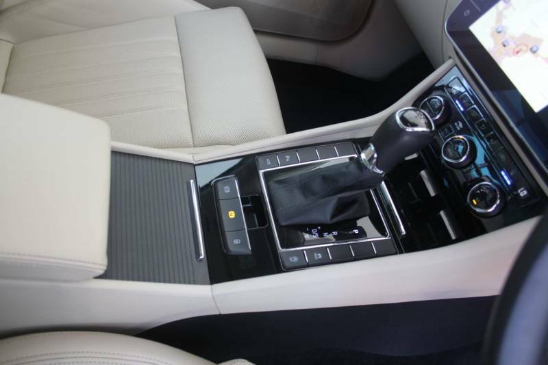 Skoda Superb Hatch Se Technology 1.5 Tsi 150 Ps 6G Man Grey #7