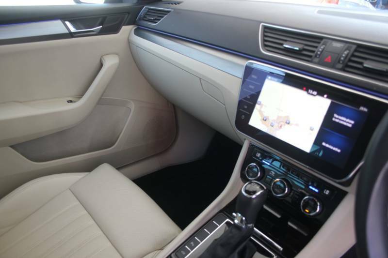 Skoda Superb 1.5 Tsi Se L Executive Dsg Silver #6