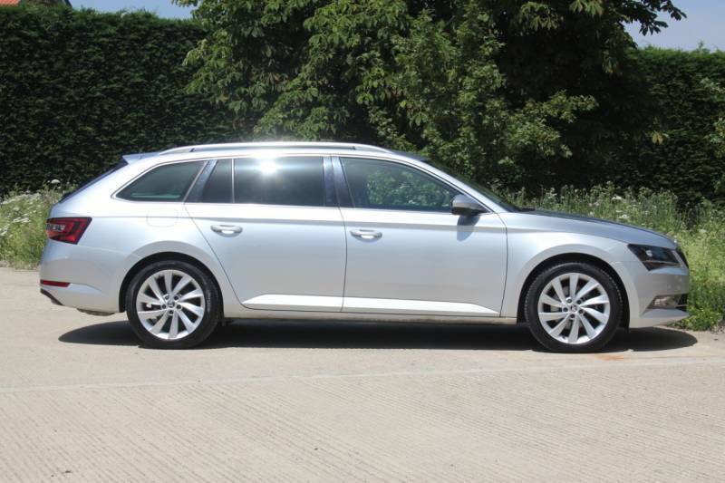 Skoda Superb Hatch Se Technology 1.5 Tsi 150 Ps 6G Man Grey #13