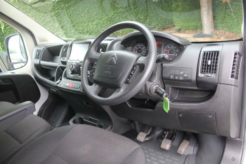 Citroen Relay 2.2 Bluehdi H3 Van 140Ps Enterprise Edition White #2