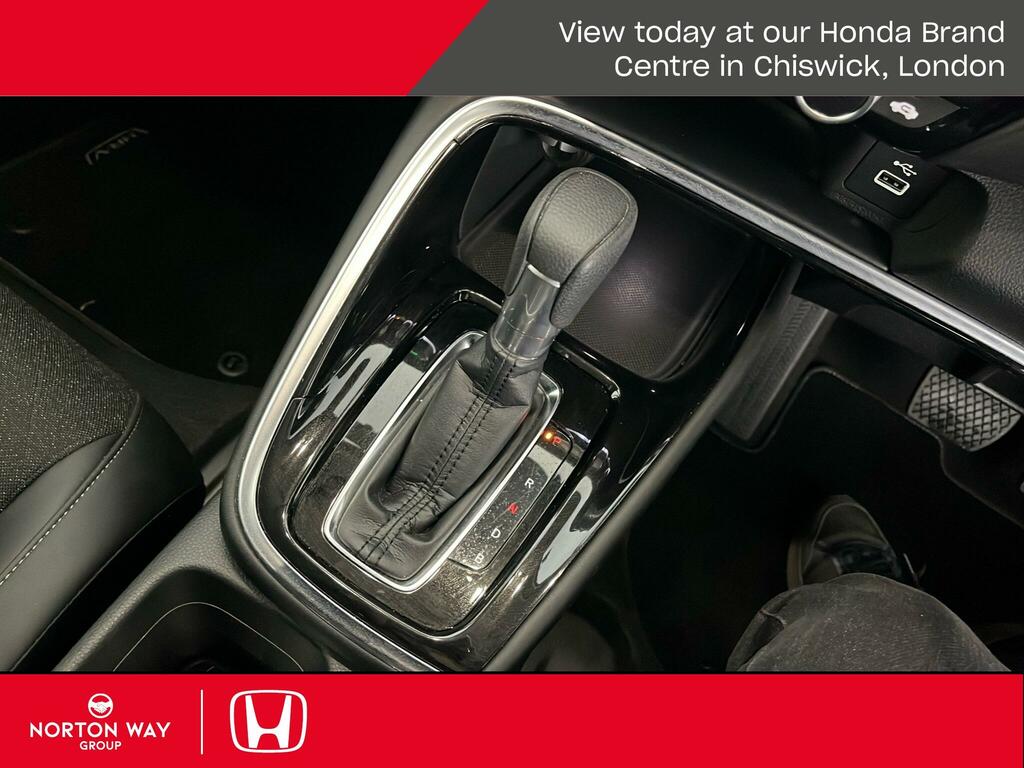 Honda Hr-V Advance White #55