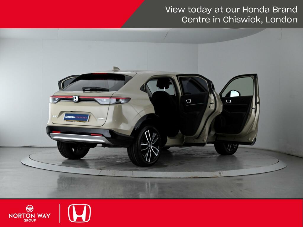 Honda Hr-V Advance White #41
