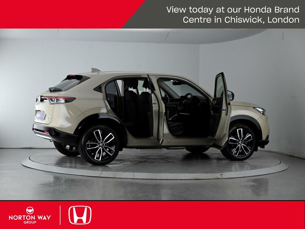 Honda Hr-V Advance White #44