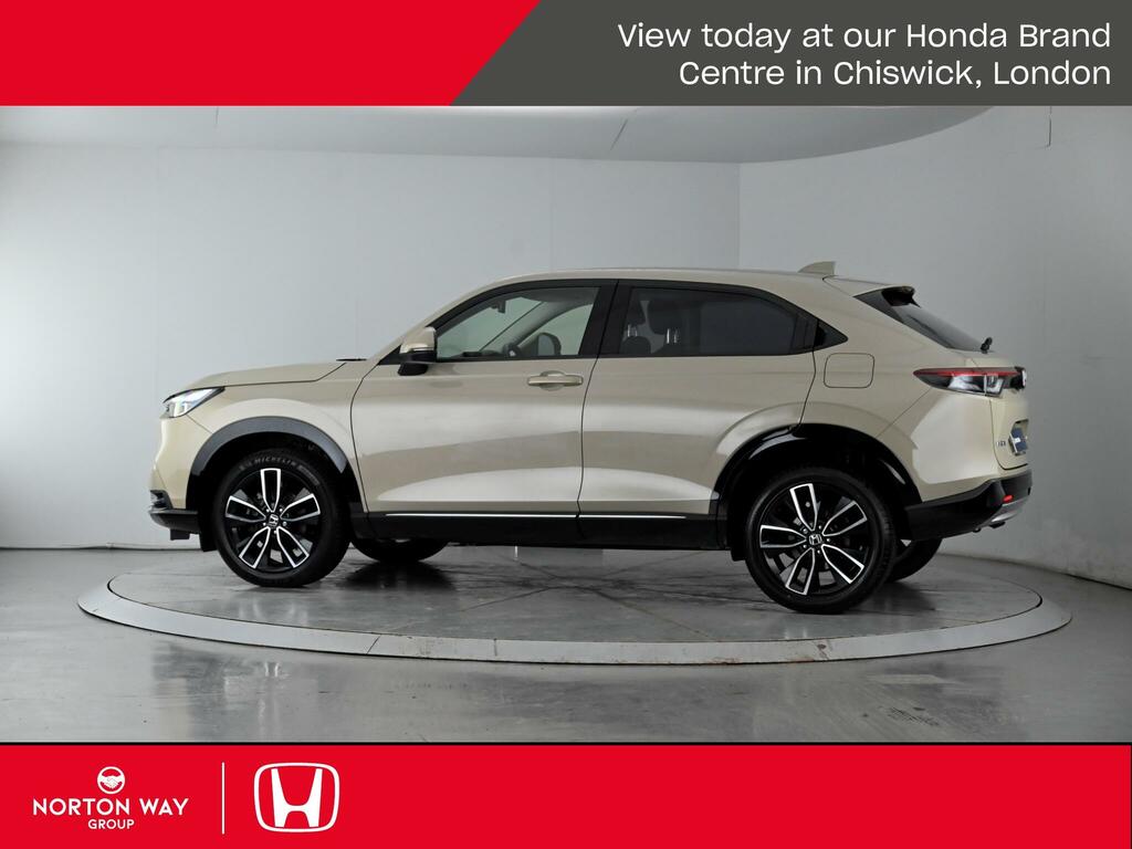 Honda Hr-V Advance White #16
