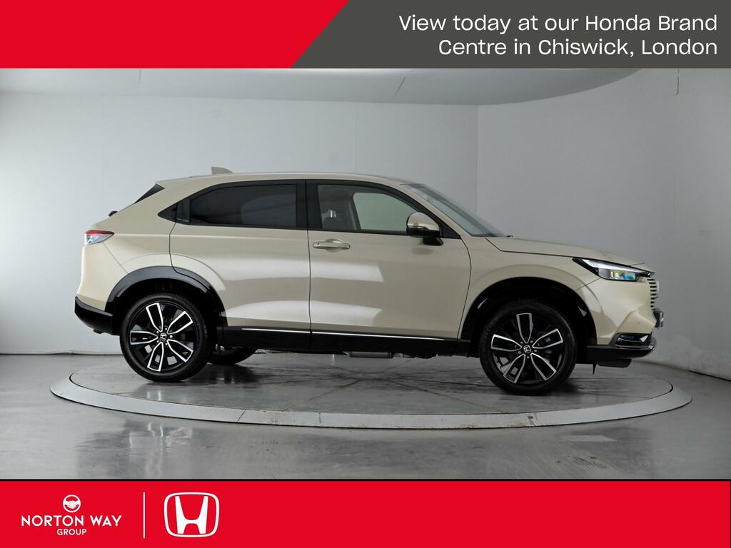 Honda Hr-V Advance White #31
