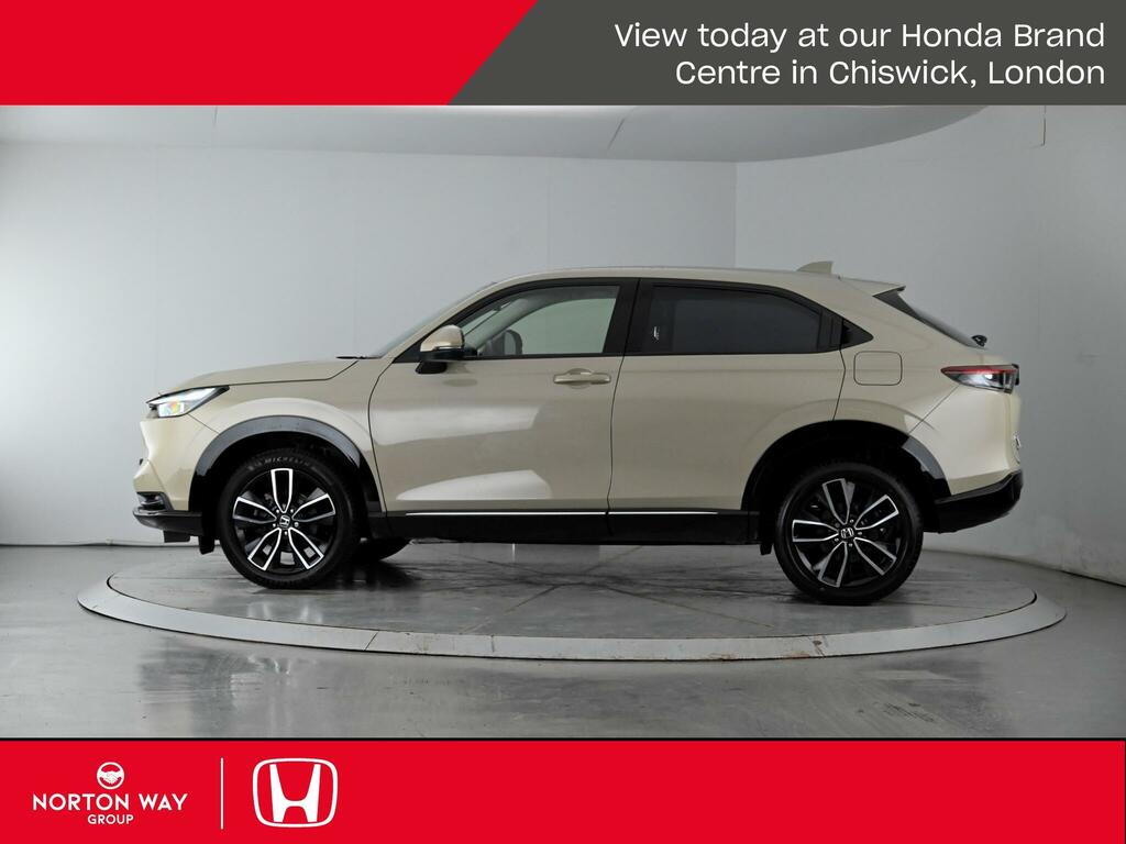 Honda Hr-V Advance White #15