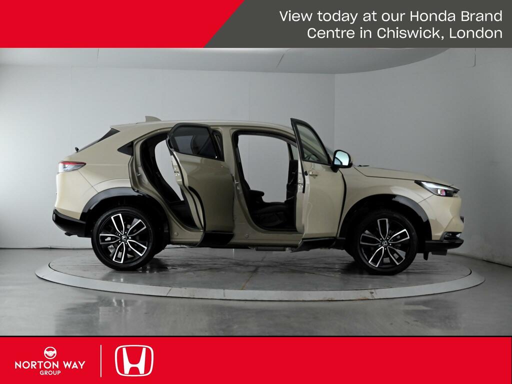 Honda Hr-V Advance White #46