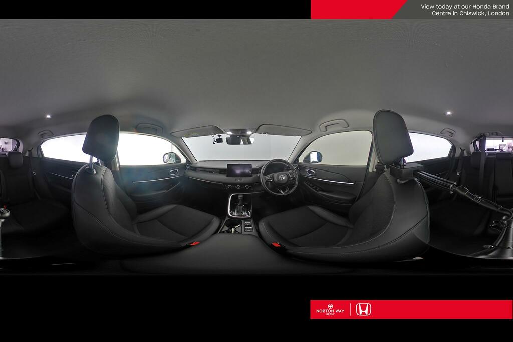 Honda Hr-V Advance White #48