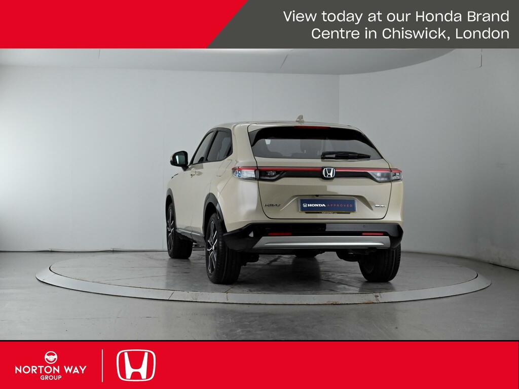 Honda Hr-V Advance White #21