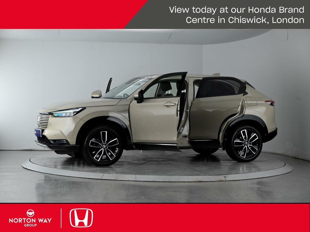 Honda Hr-V Advance White #34