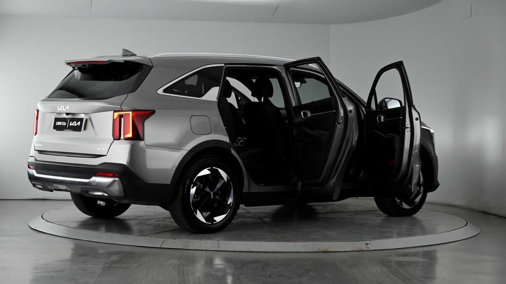 Kia Sorento 4 Grey #83