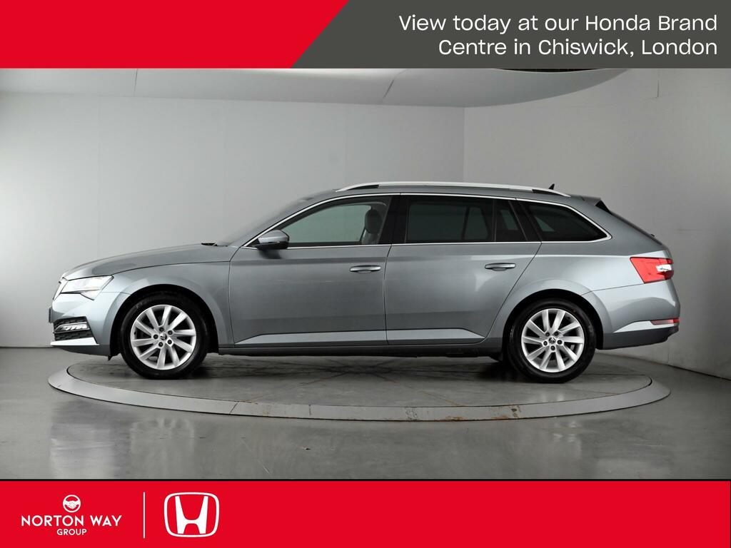 Skoda Superb 1.5 Tsi 150Ps Se Act Dsg Hatchback Blue #22