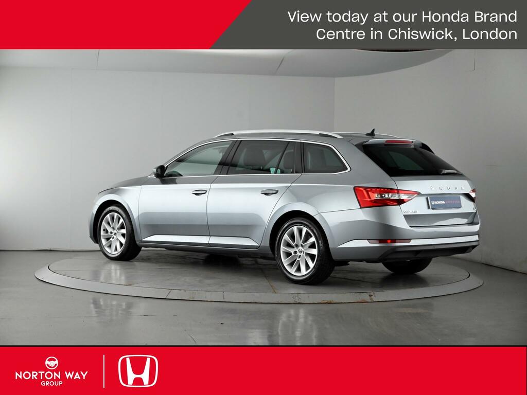 Skoda Superb 1.5 Tsi 150Ps Se Act Dsg Hatchback Blue #27