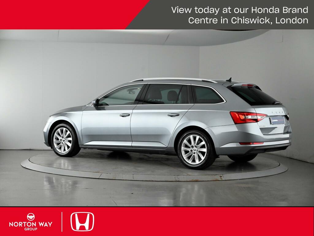 Skoda Superb 1.5 Tsi 150Ps Se Act Dsg Hatchback Blue #26