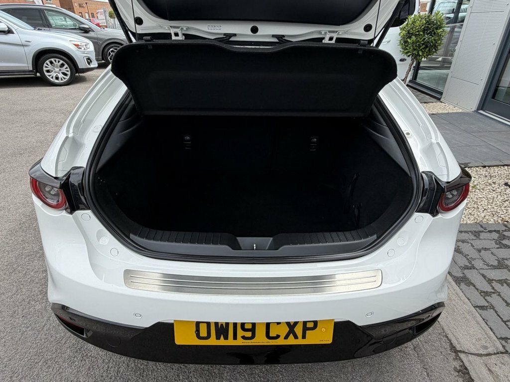 Mazda 3 2L Sport Lux OW19CXP White #5