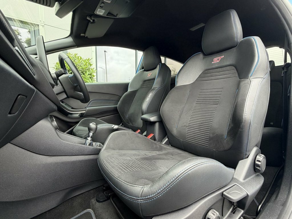 Ford Fiesta 1.5L St Edition Blue #4