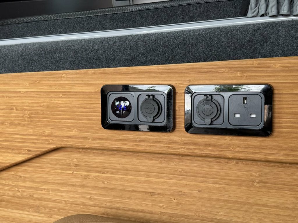 Ford Transit Custom 2L Limited Black #6